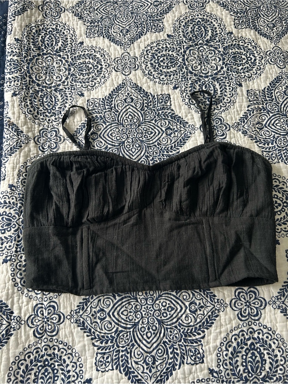 American Eagle Outfitters Black Cropped Cami Top